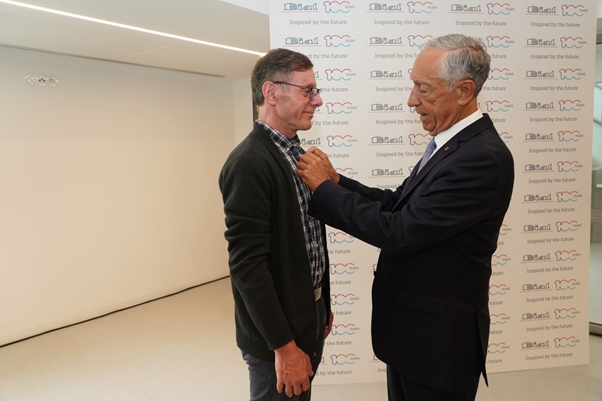 Marcelo Rebelo de Sousa honours BIAL's longest-serving employee in the year of the company’s centenary